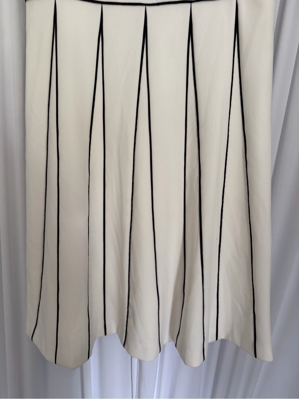 White House Black Market White Midi Dress with Black Piping - Picture 6 of 16